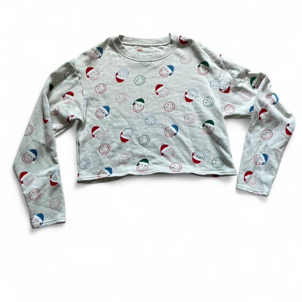 American Eagle Outfitters Gray Cropped Smiley Sweatshirt with Santa Hats